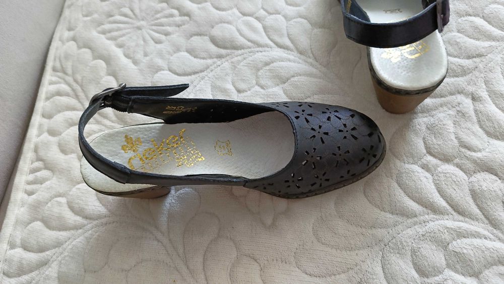 Продам босоножки, 36 размер