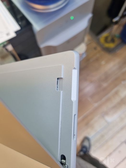 Noudbuk laptop surfeys