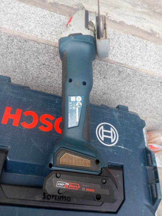 Bosch Ъглошлайф и Перфоратор