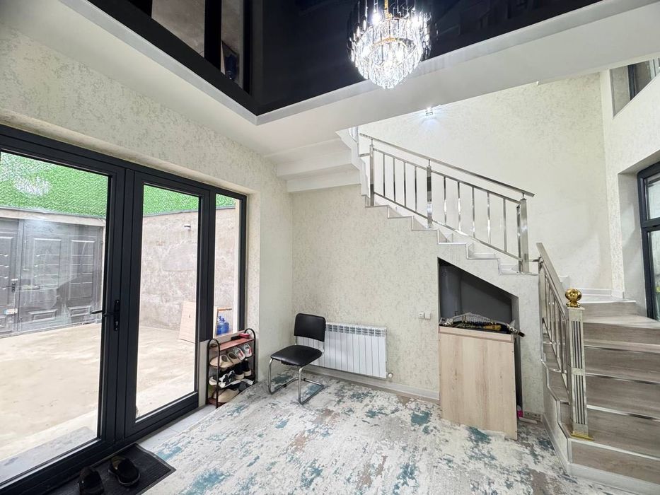 Чорсу Хастимомда янги участка мансардаси билан атиги 165000