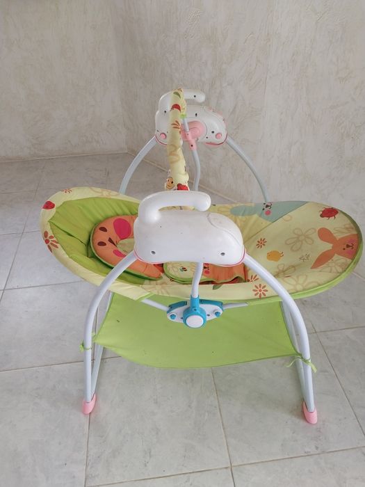 Продам  Детский  Люлка  качелья