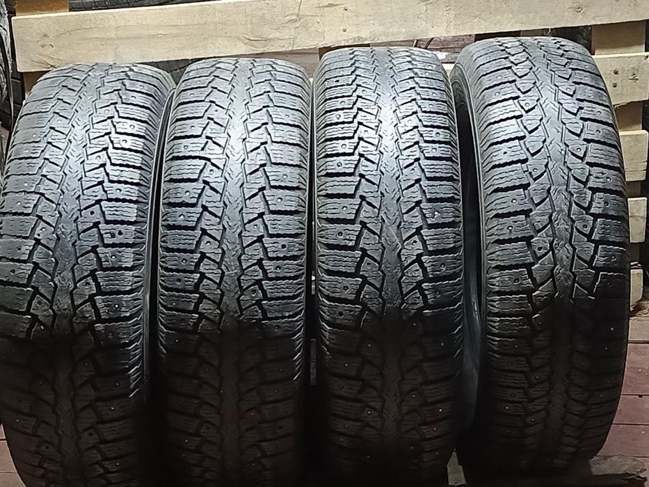 245/70/16 комплект зима