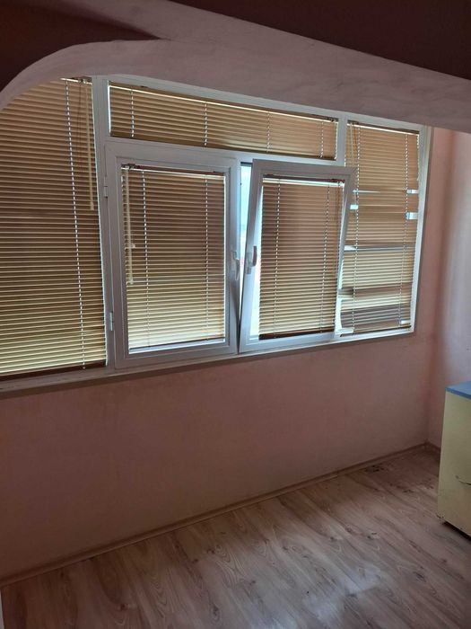 ПРОДАВАМ Апартамент в кв. Владиславово, до училище П.К.ЯВОРОВ