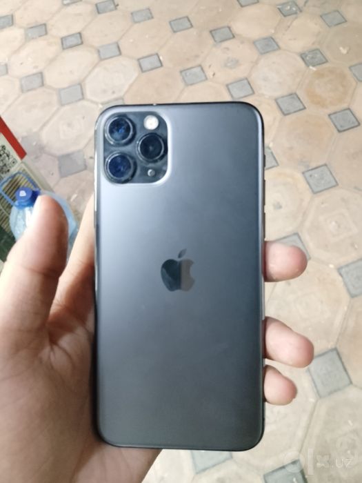 Apple 11 pro 64/75