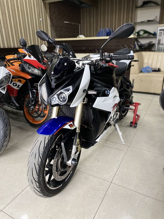 BMW s1000r xolat idyal