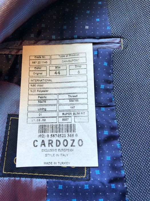 Продам мужской костюм