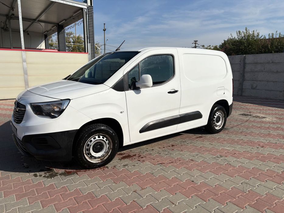 OPEL Combo 2020 — imagine 2