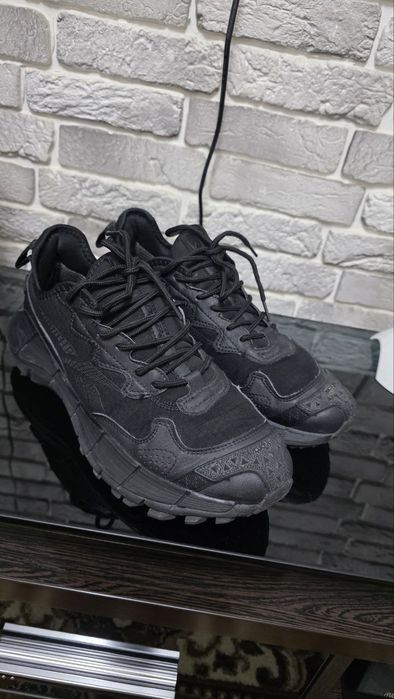 Оригинальные кроссы Reebok