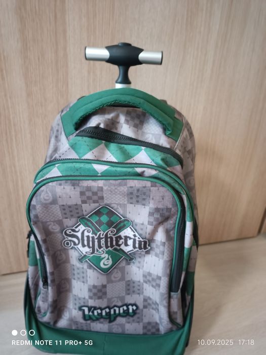 Официална раница с количка Хари Потър Слидерин | отлично състояние