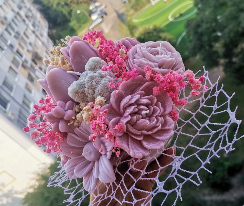 Букети от соеви свещи