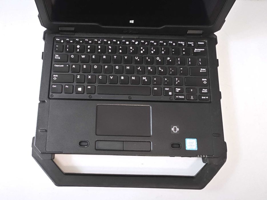 Laptop Dell Rugged pentru diagnoză, industrie, condiții extreme
