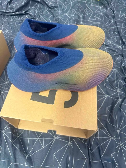 Adidas Yeezy KNIT runner fade indigo si Adidas easy knit runner