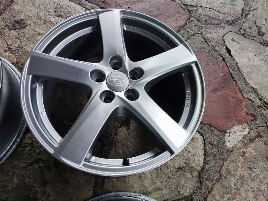 Subaru 5x100 17 цола лети джанти Alutec за Субару 5х100