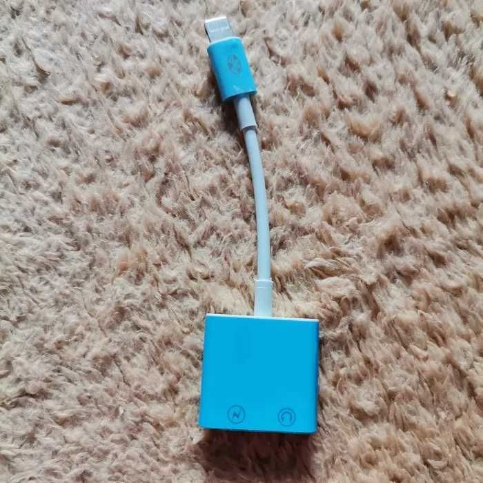 Pt iPhone adaptoare de încărcare și căști in același timp
