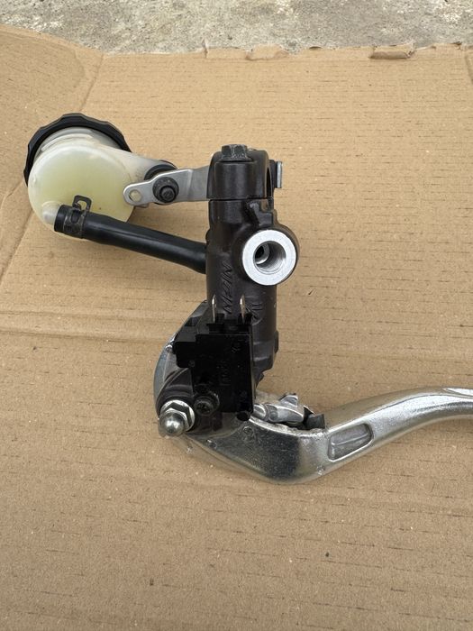 Предна спирачна помпа Нисин 17.5мм