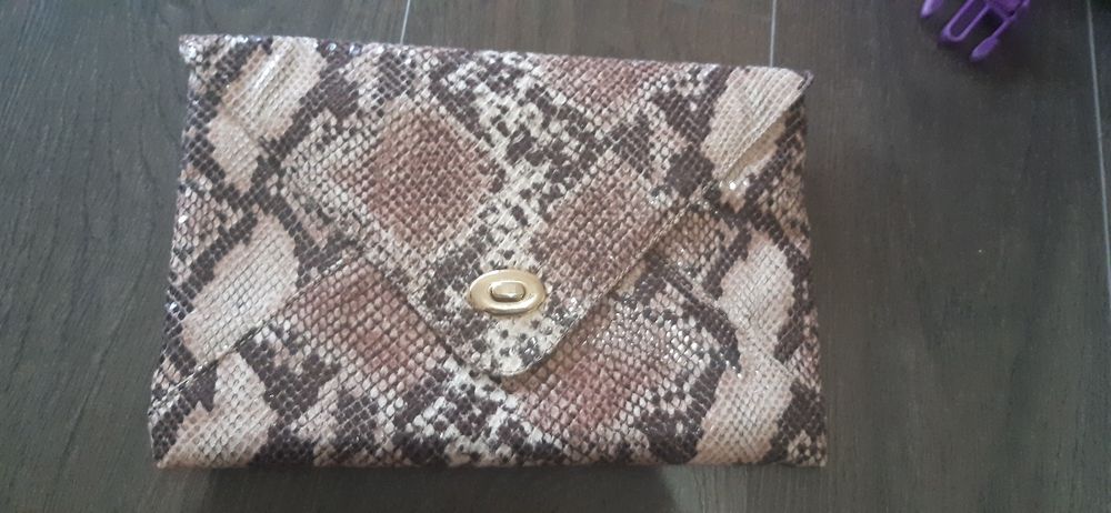 Vind geanta plic piele eco