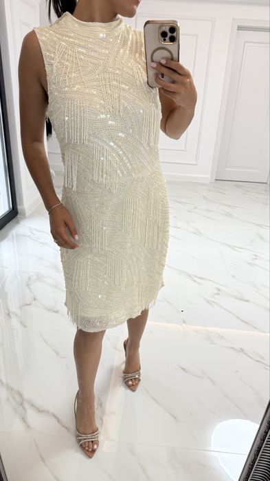 Rochie Asos bijuterie superba