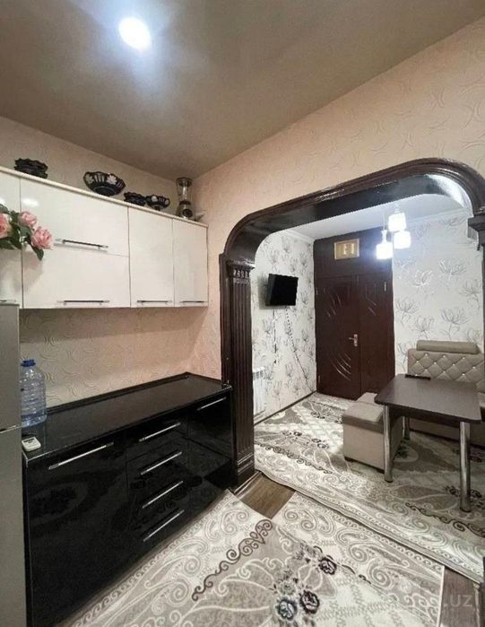 Продаётся квартира Юнусабад 9кв 2/2/5