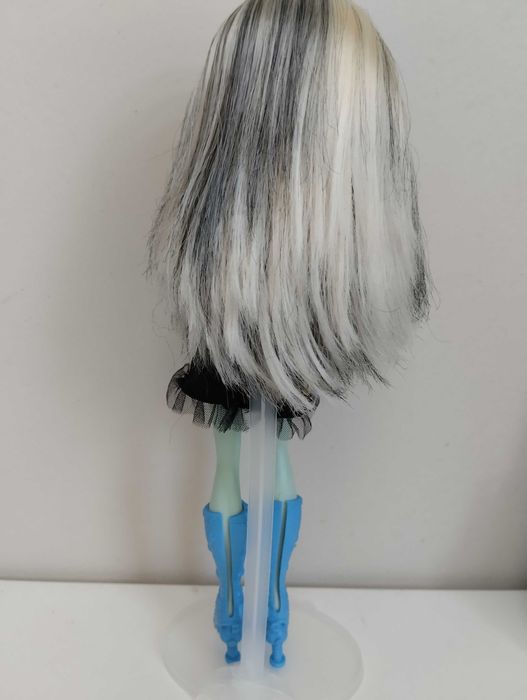 Кукли Monster high и Bratz