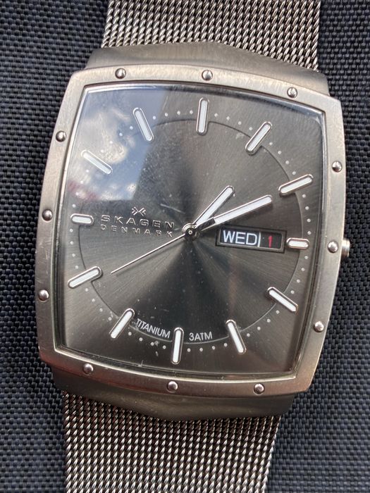 Часы наручные SKAGEN