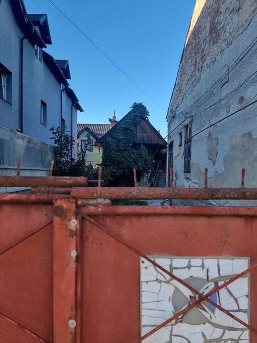 Oferta:casa de vanzare Gheorghe Sincai 41 zona cu vad