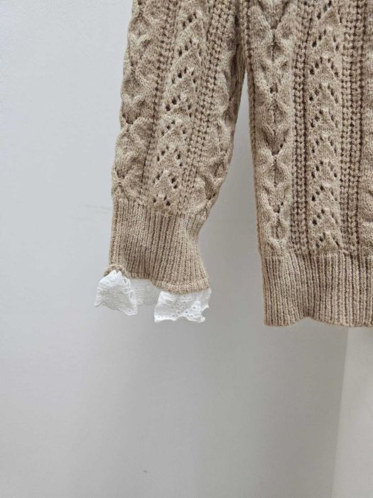 Pulover elegant cu dantela NOU