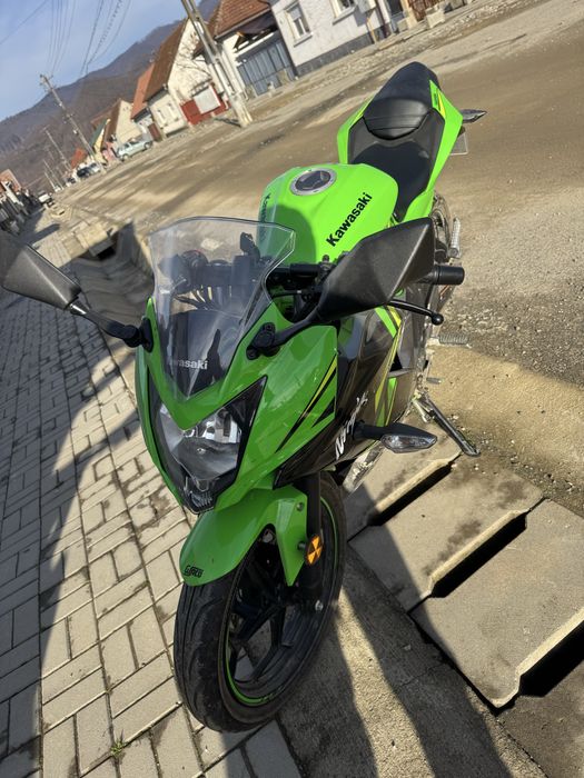 Kawasaki Ninja 125 2022