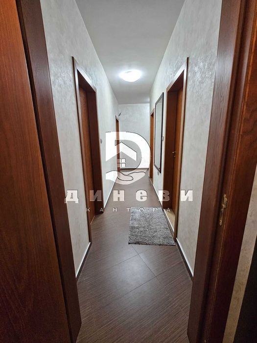 Продава се Тристаен апартамент в Стара Загора, Център - 131 кв.м за 1146 €/кв.м - Снимка #14