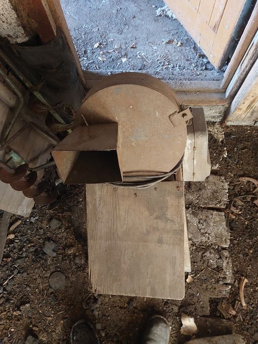 Продам траворезку,дробилка