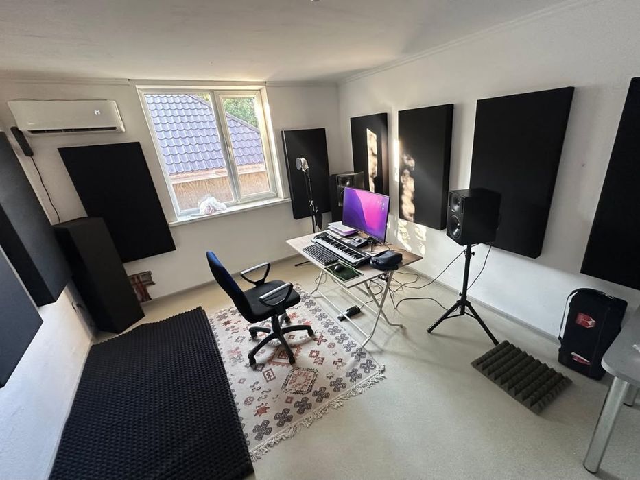 Звукоизоляционная панель