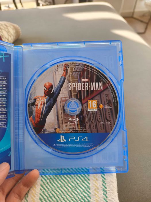 Spider man PS4 игра