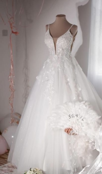 сватбена рокля