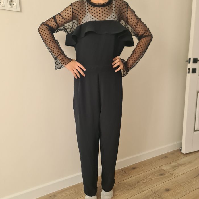 Сатылымда базалық көйлектер