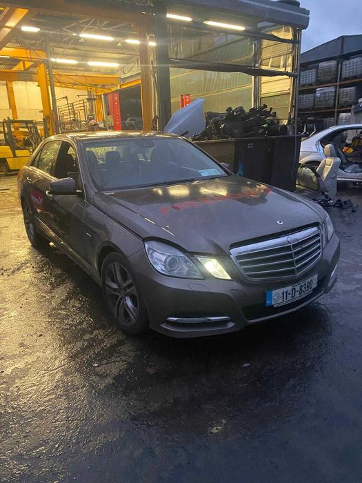 Dezmembrari Piese Mercedes E class w212 e220 e250 2010 2.2 cdi Om651