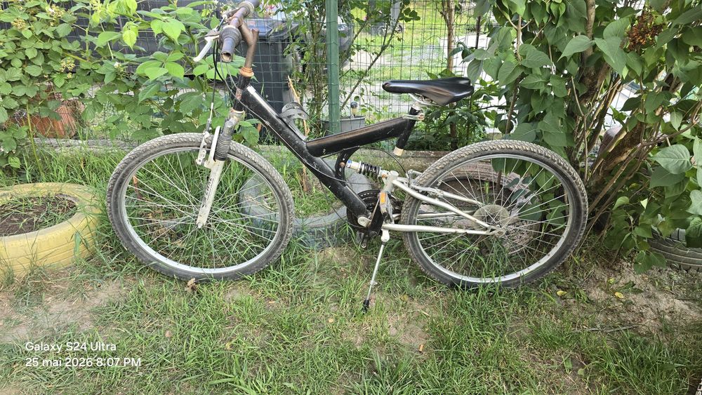 Vand bicicleta roti 26
