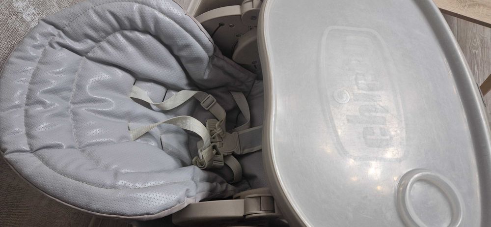 Детский стульчик chicco