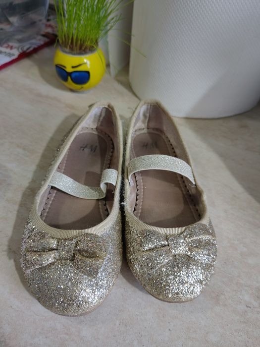 Детски обувки H&M,Adidas