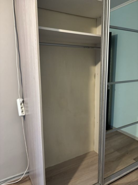 Продам шкаф купе