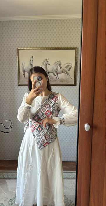 Продам современная казахский платье