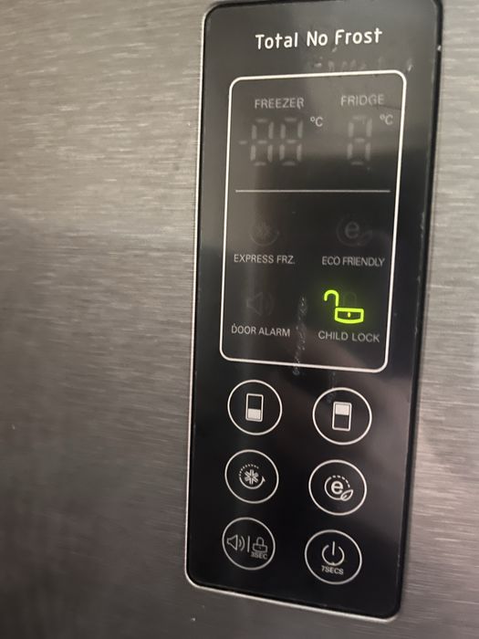 Холодильник lG в отличном состоянии