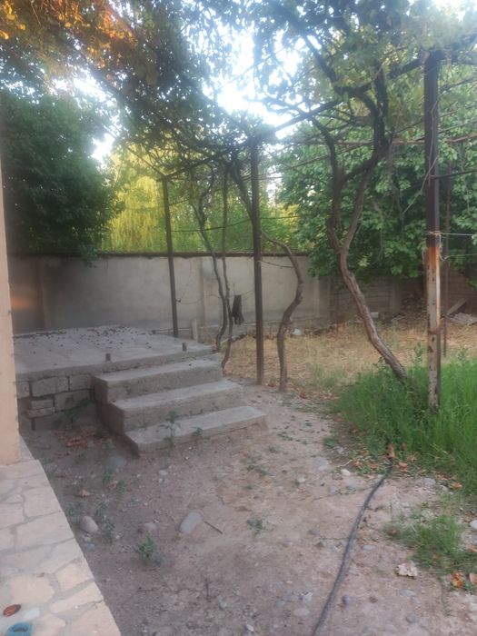 Дача ховли сотилади ,