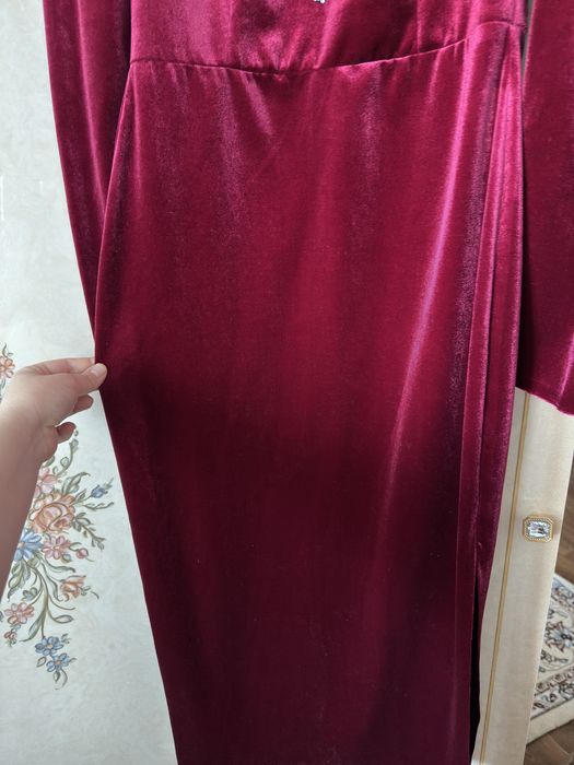 Новое Турецкое платье бордовый бархат