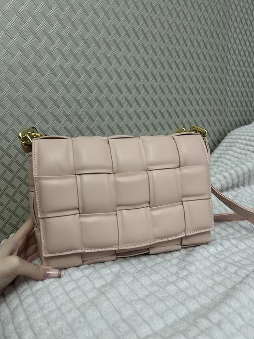 geanta Bottega Veneta