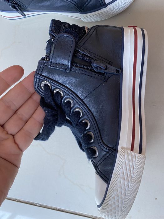 Ghete/ sneakers  Levis 28 / 19cm