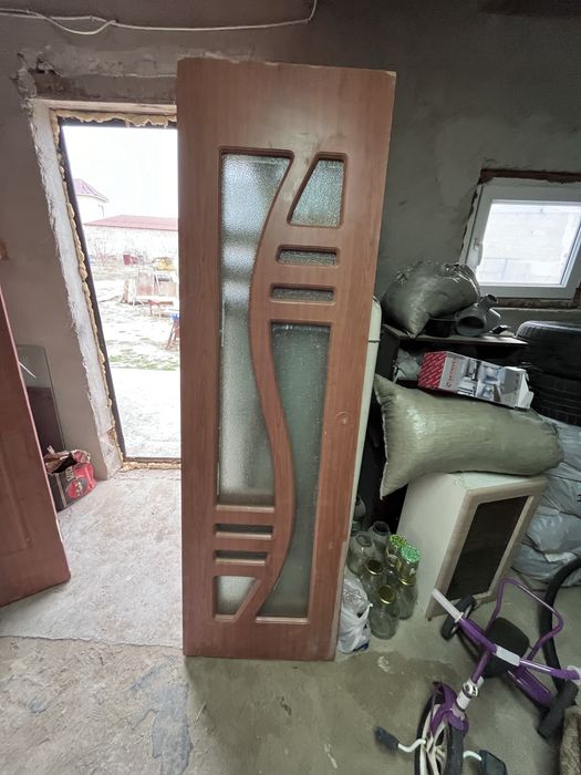 Двери размером 60см