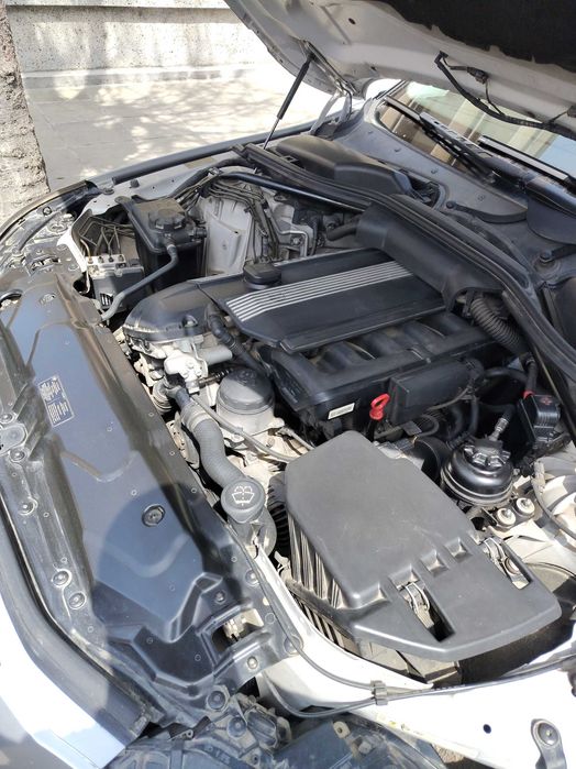 BMW 525i бензин 2004г.