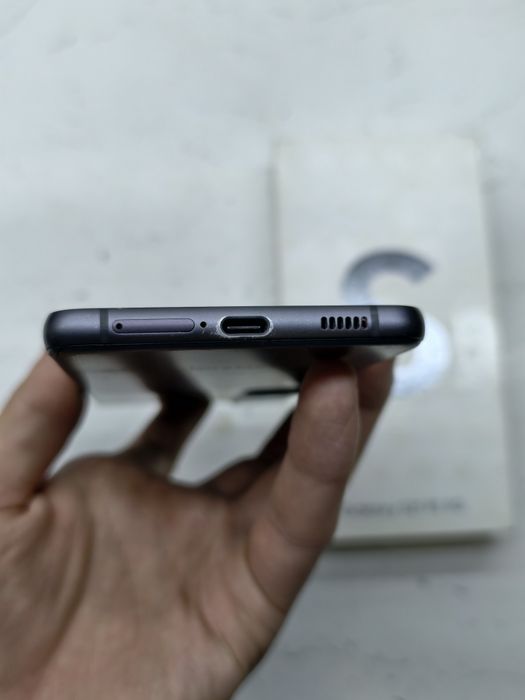 Samsung S21 FE Sotlad
