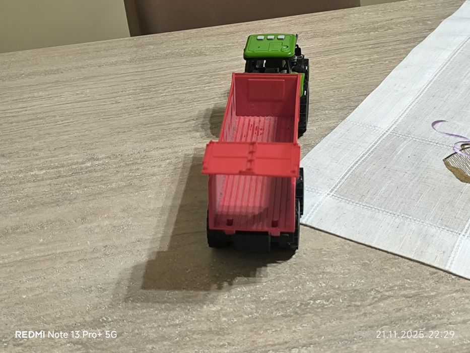 Vând două tractoare