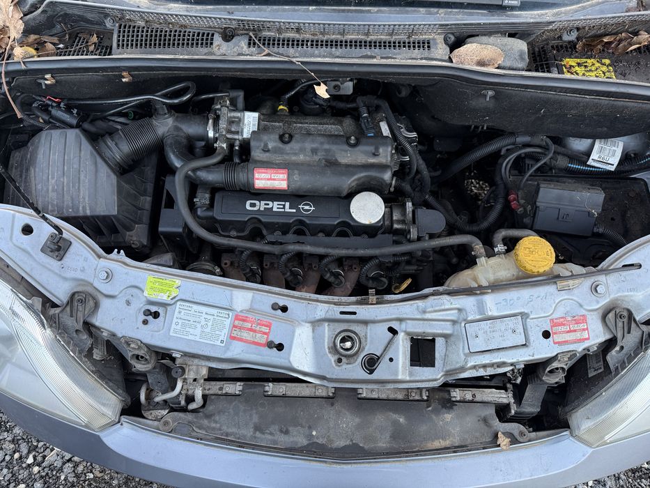 Opel Meriva 1.4 на части
