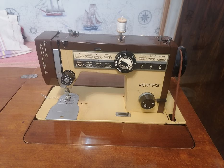 Швейная машинка  с электооприводом VERITAS